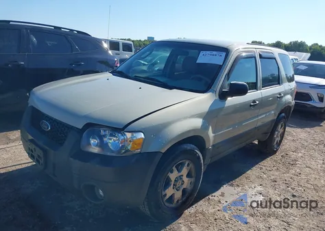 2005 Ford Escape Xlt из США, поврежденный, VIN 1FMYU93165KD64205